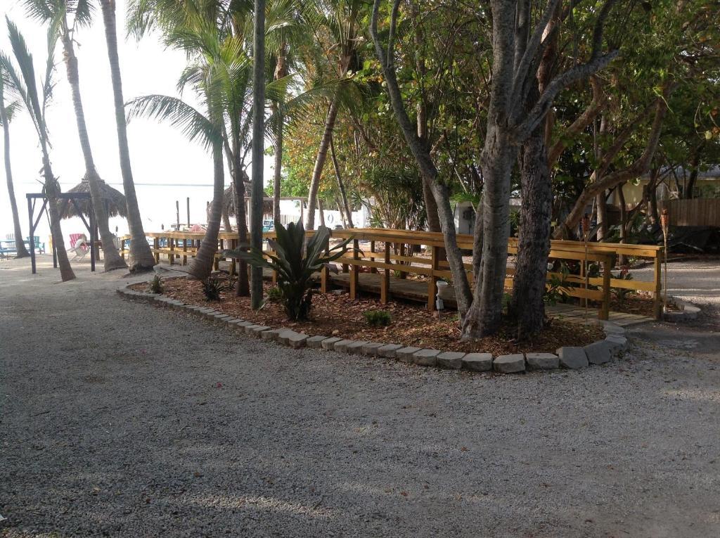 Seafarer Key Largo Resort And Beach Exterior photo